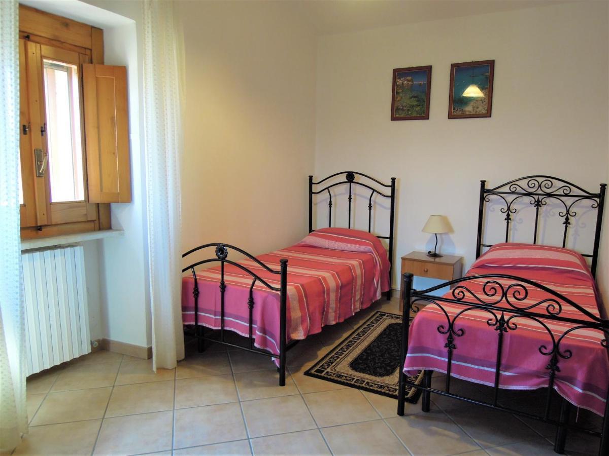 La dimora di Radha Bed & Breakfast Rende Bagian luar foto